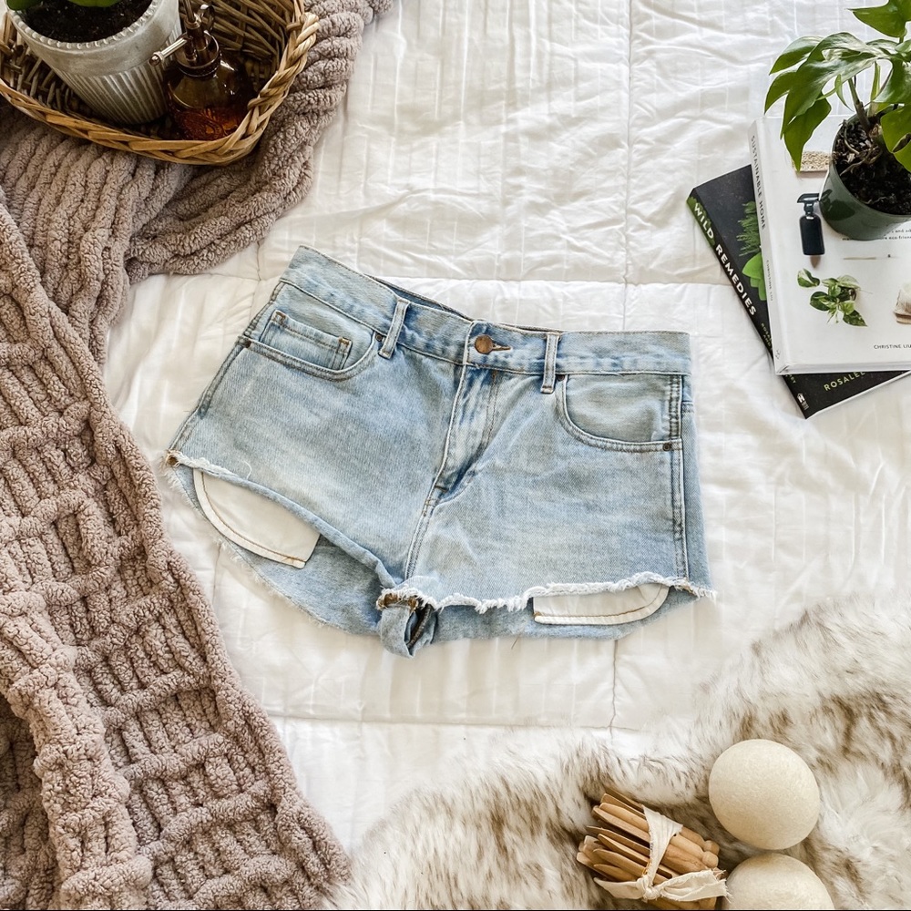 Bullhead High Waisted Short